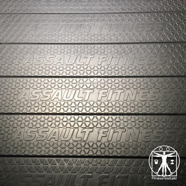 Assault Fitness AirRunner Review - Treads