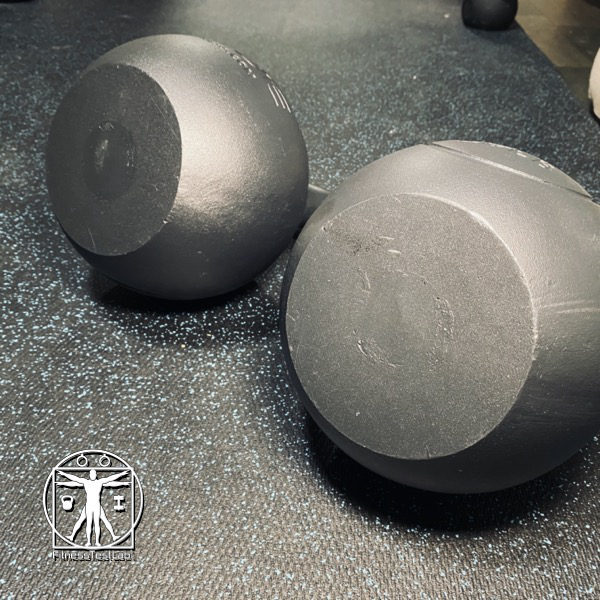 Rogue Competition Kettlebell Review - Flat Base_