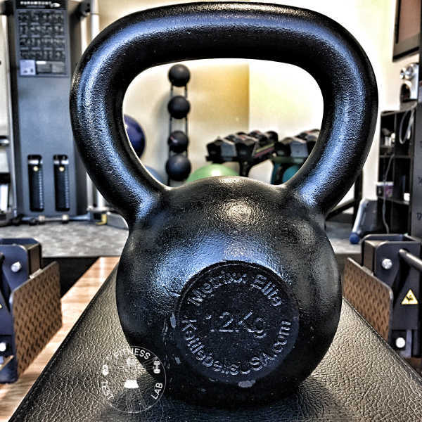 Kettlebell Buyers Guide - Kettlebells USA Metrixx Elite Precision Cast-Iron Kettlebell - Front