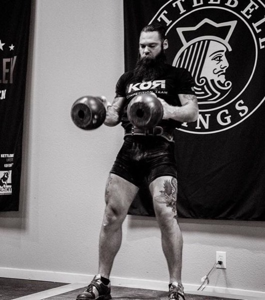 Why You Should Train Kettlebell Sport - Muscle Hipster